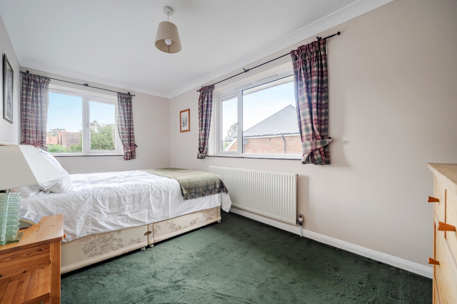 Kennedy Close, Farnham Common, Buckinghamshire, SL2, photo 16