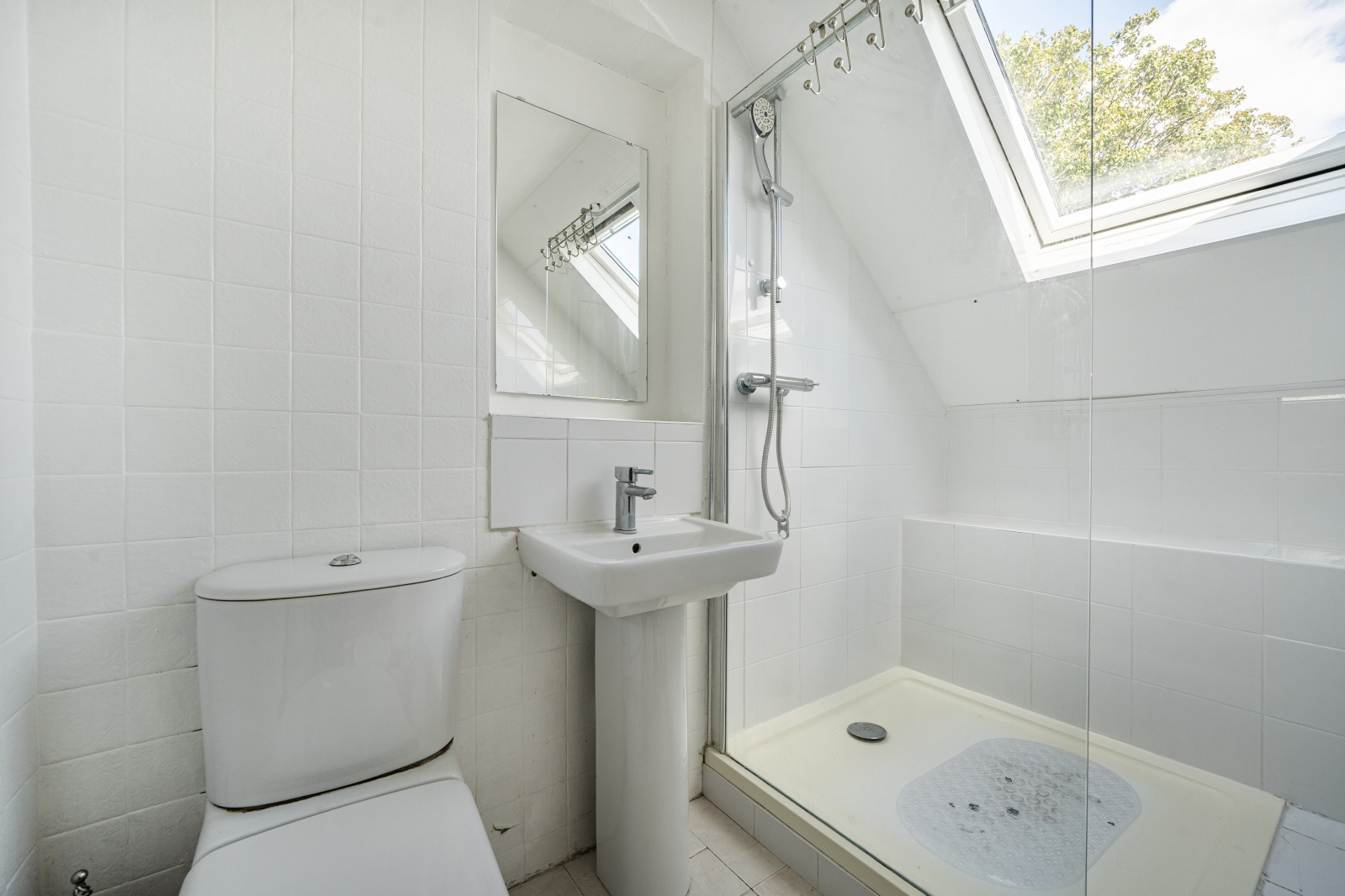 Dukes Close, Gerrards Cross, Buckinghamshire, SL9, photo 8