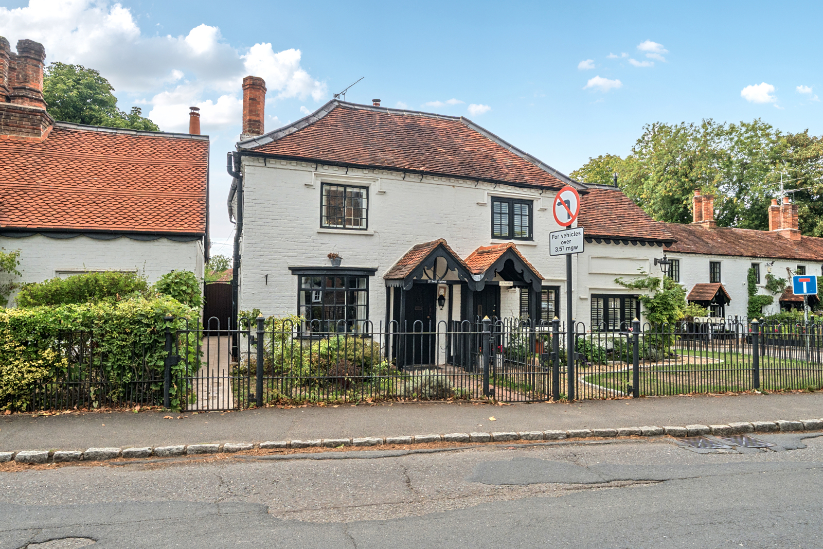 Windmill Road, Fulmer, Buckinghamshire, SL3