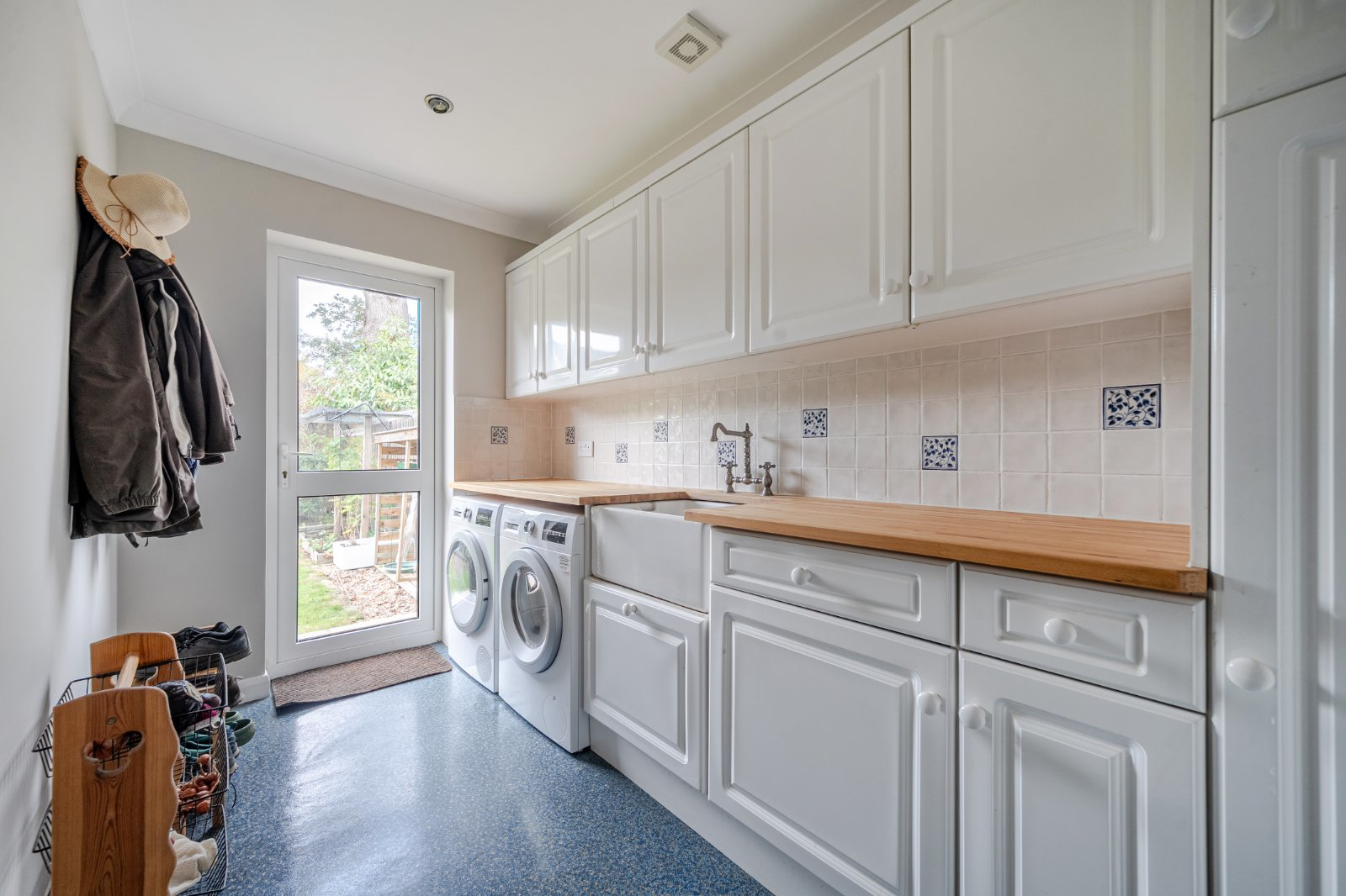 Kennedy Close, Farnham Common, Buckinghamshire, SL2, photo 12