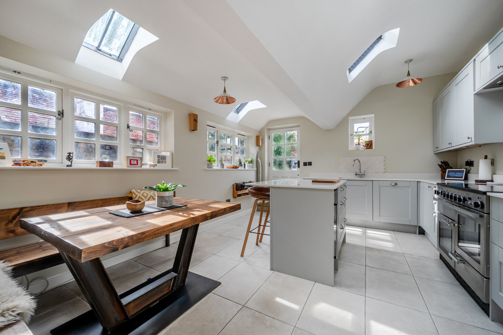 Windmill Road, Fulmer, Buckinghamshire, SL3, photo 3