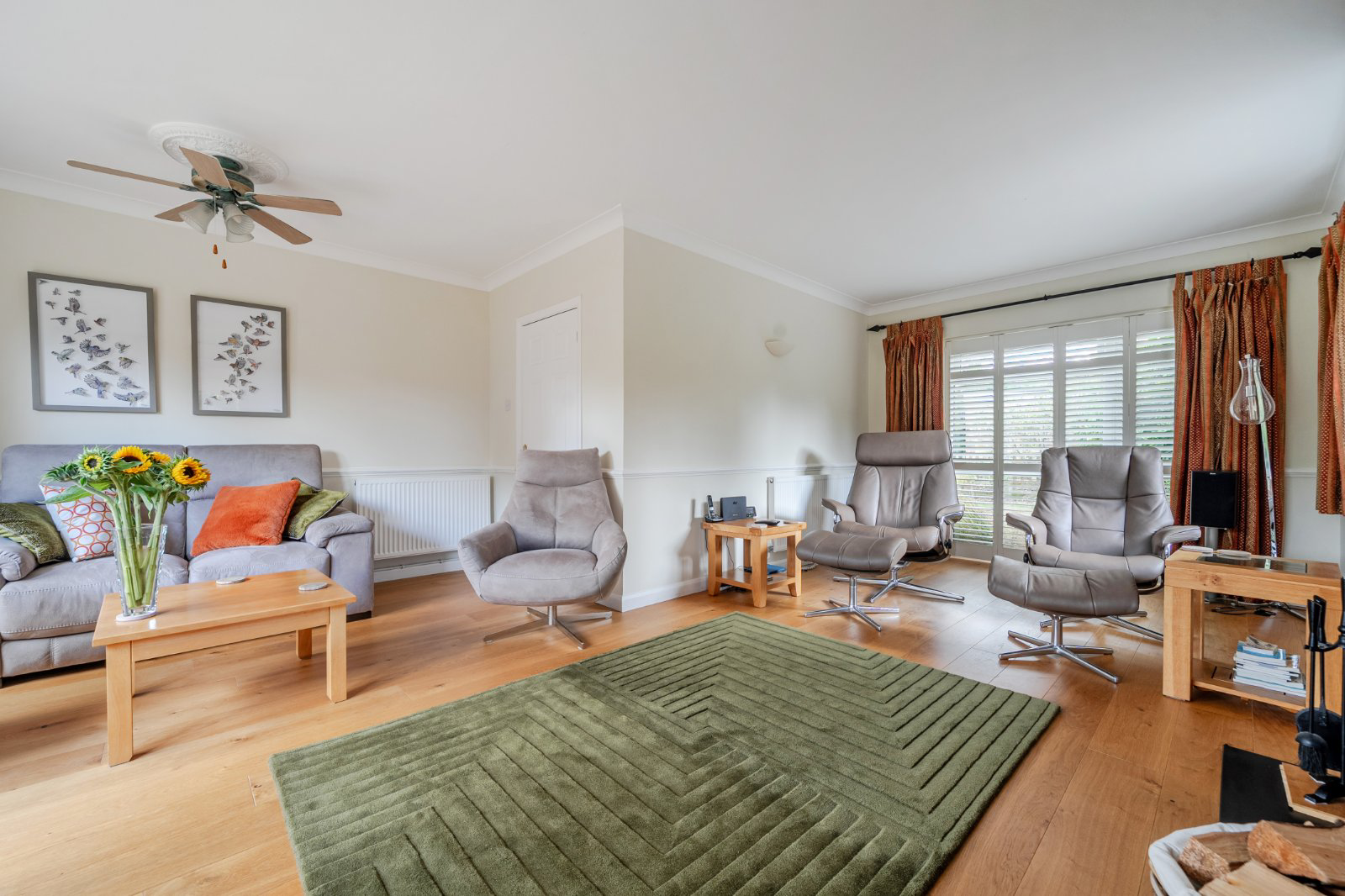 Kennedy Close, Farnham Common, Buckinghamshire, SL2, photo 2