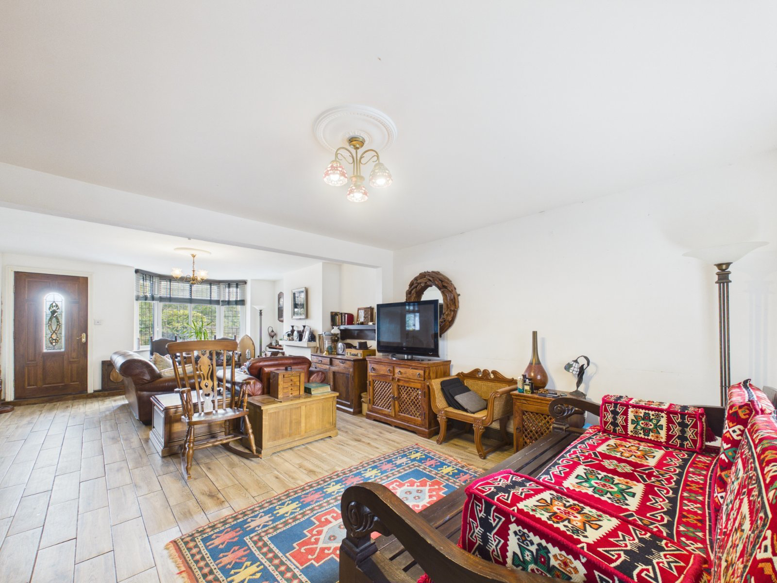 Elmwood Avenue, Feltham, Middlesex, TW13, photo 2