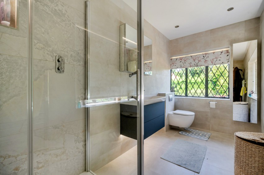 Packhorse Road, Gerrards Cross, Buckinghamshire, SL9, photo 4