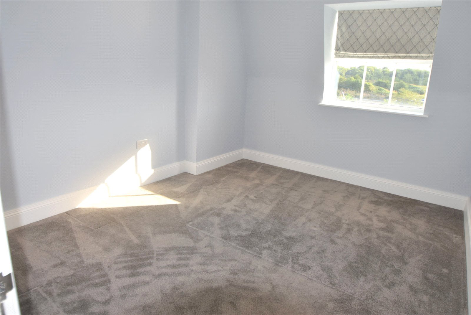 Slough Road, Datchet, Slough, Berkshire, SL3, photo 4