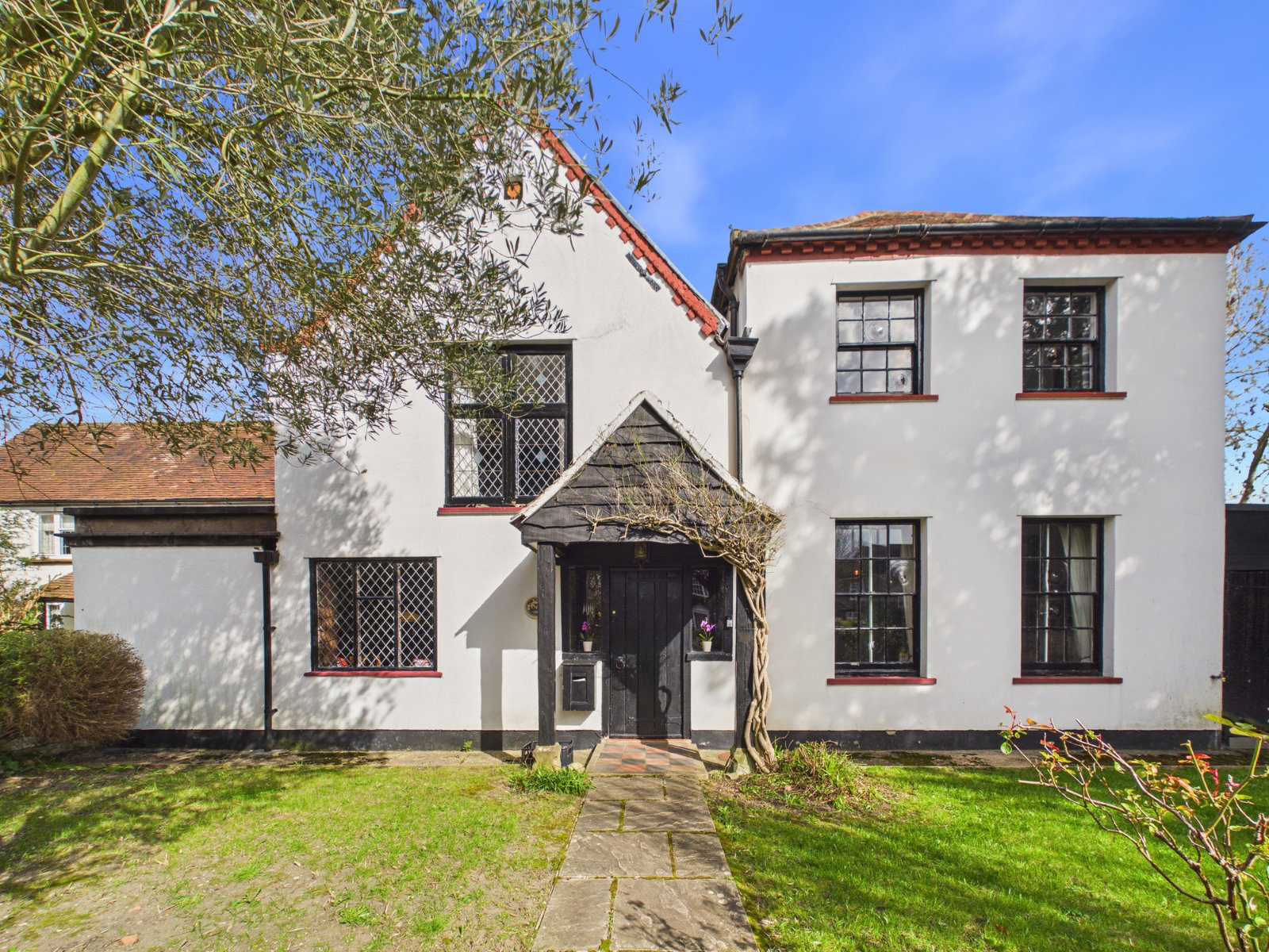 St. Andrews Close, Wraysbury, Berkshire, TW19