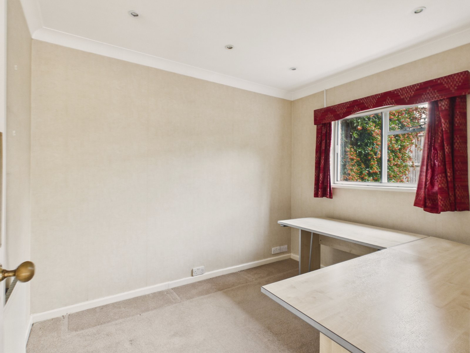 Burkes Road, Beaconsfield, HP9, photo 16