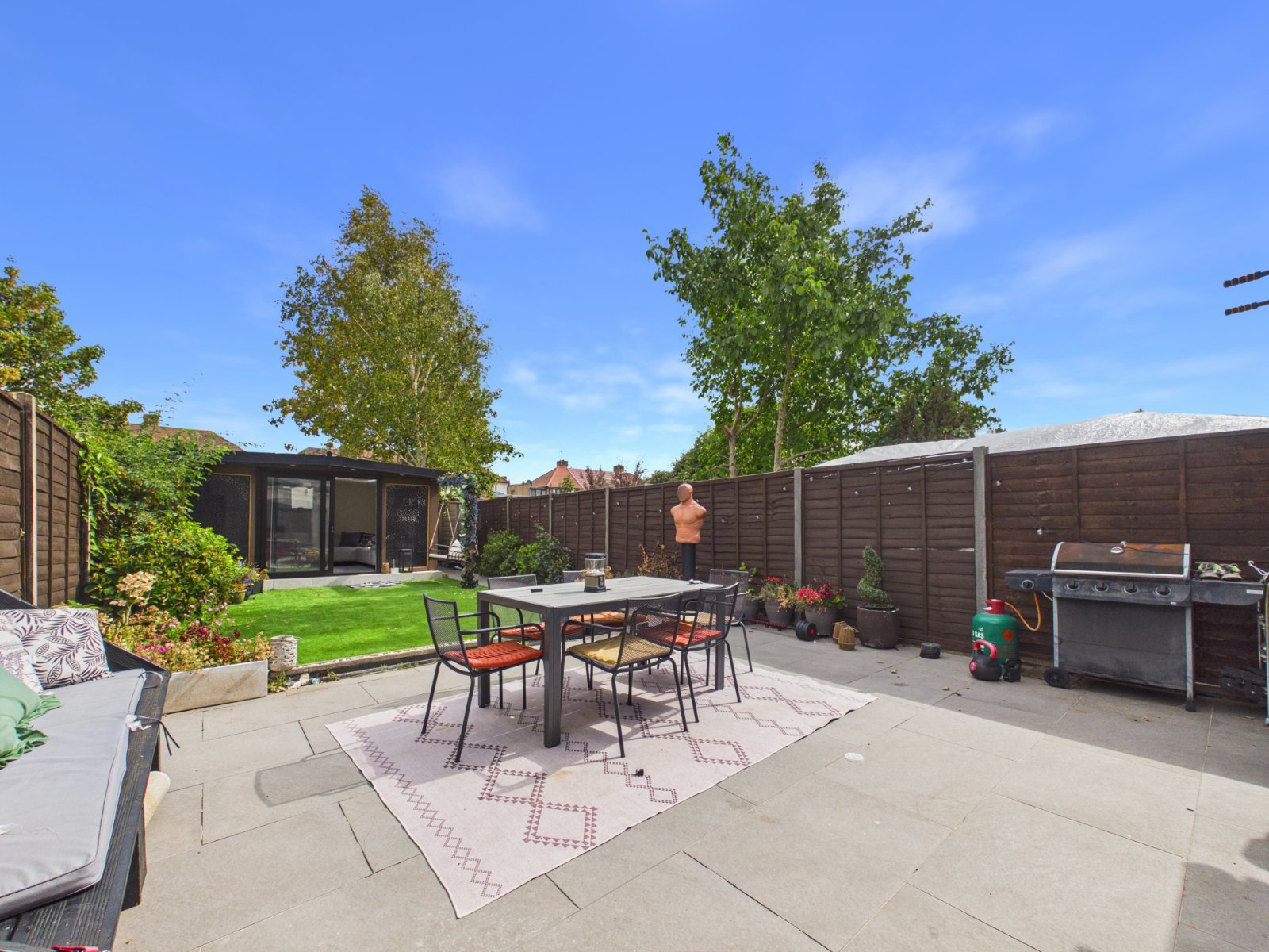 Cravan Avenue, Feltham, Middlesex, TW13, photo 19