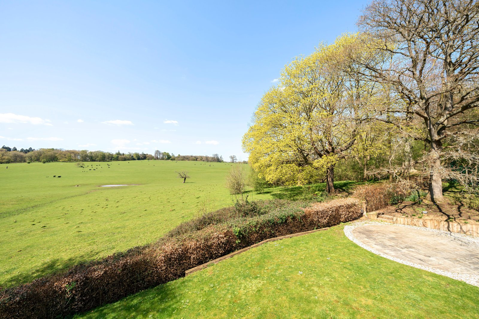 Camp Road, Gerrards Cross, Buckinghamshire, SL9, photo 2