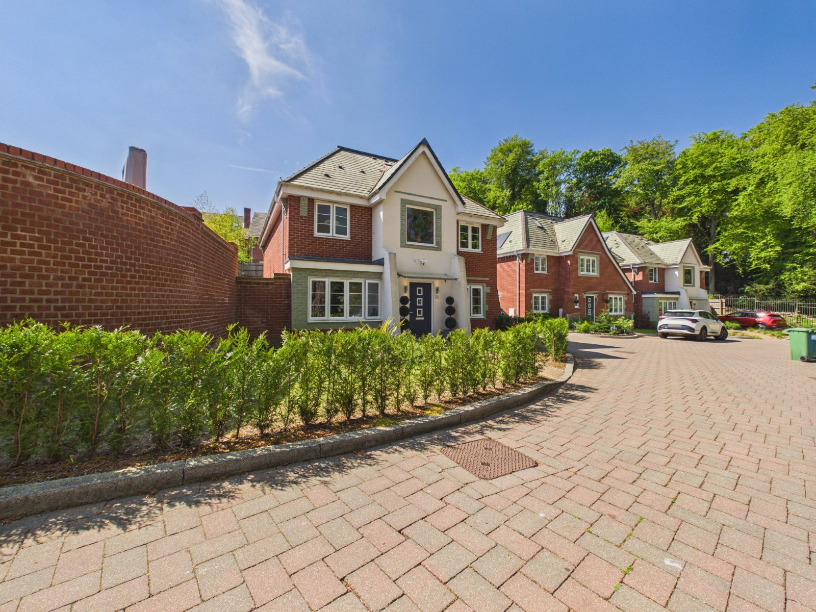 Trinity Circle, High Wycombe, HP11, photo 5