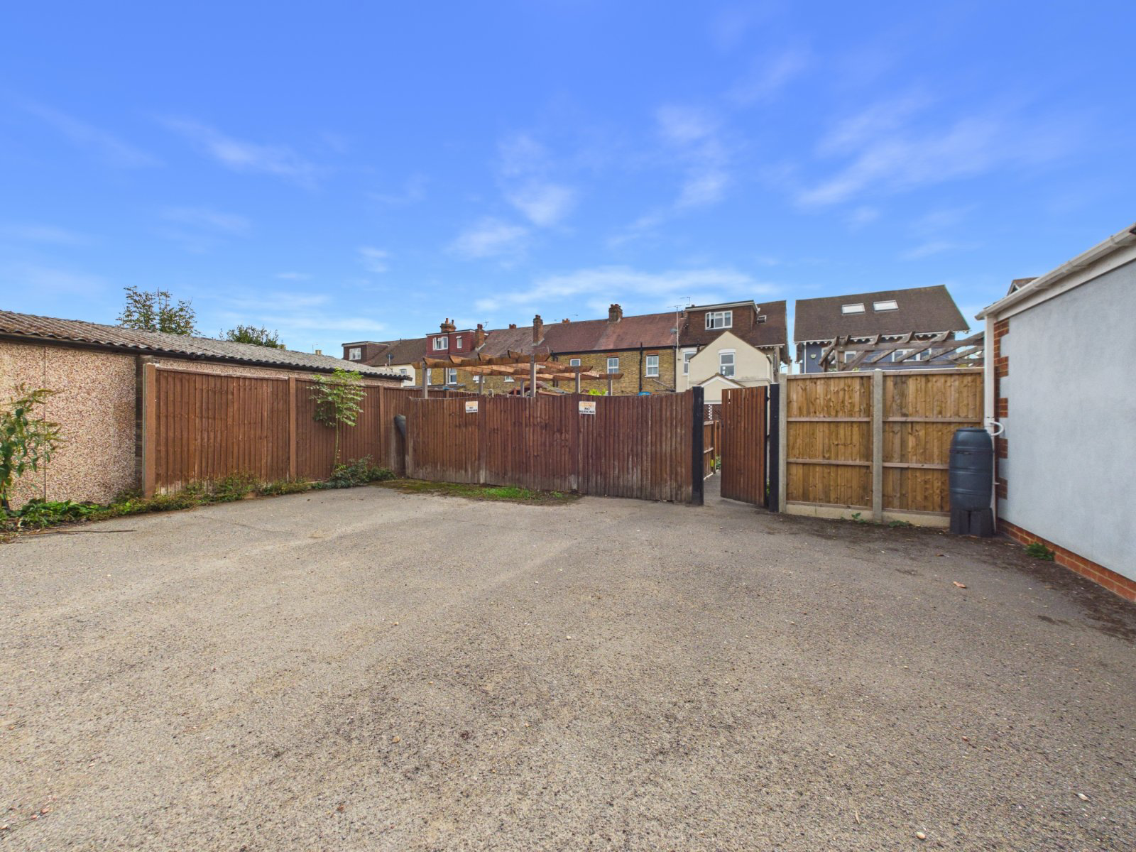Willoughby Road, Langley, Berkshire, SL3, photo 9