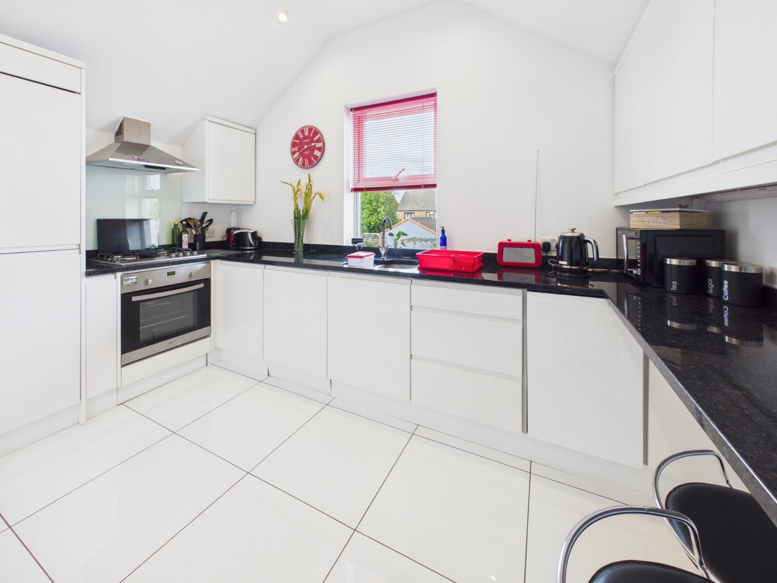 Willoughby Road, Langley, Berkshire, SL3, photo 3