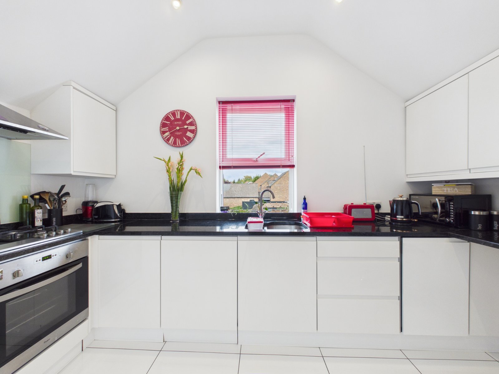 Willoughby Road, Langley, Berkshire, SL3, photo 12