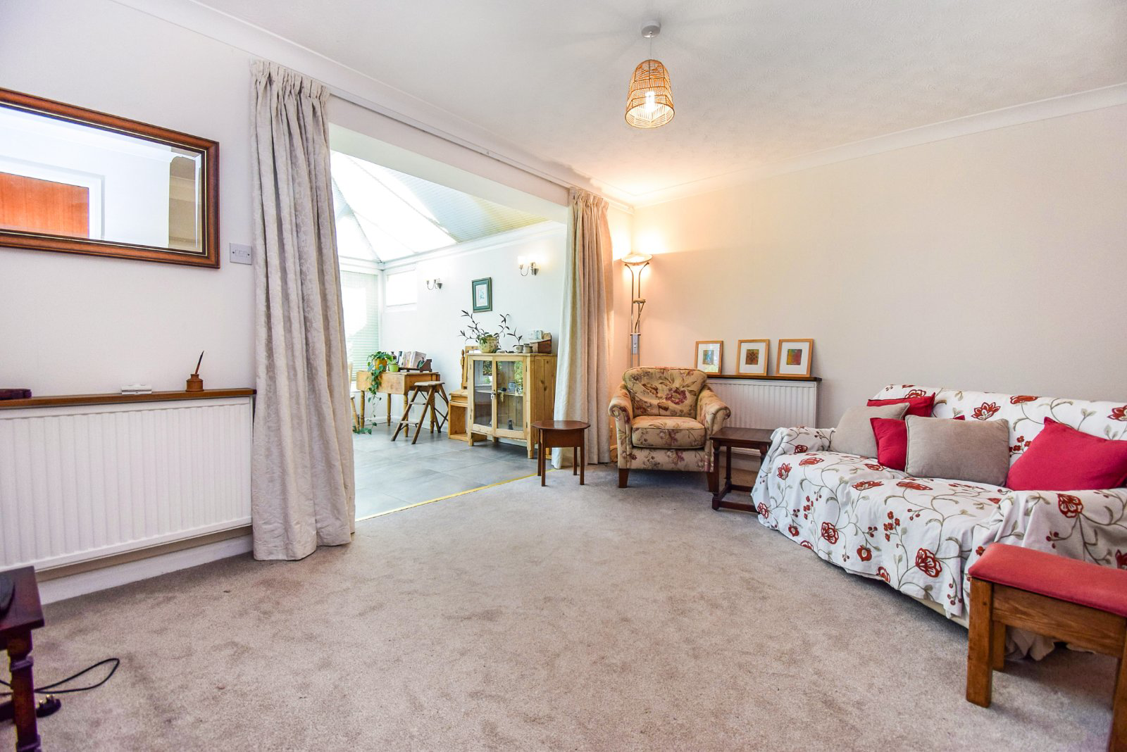 St. Michaels Court, Near Burnham, Berkshire, SL2, photo 11