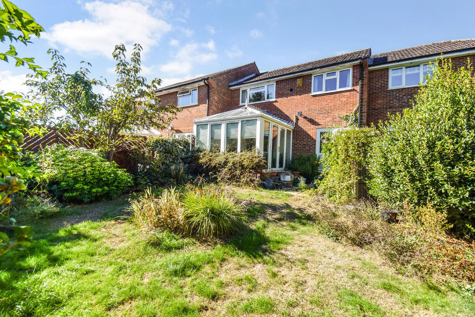 St. Michaels Court, Near Burnham, Berkshire, SL2, photo 9