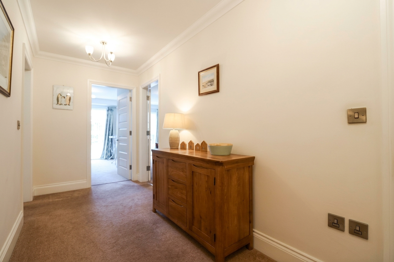 Elms Road, Elms Hall Elms Road, LA4, photo 6