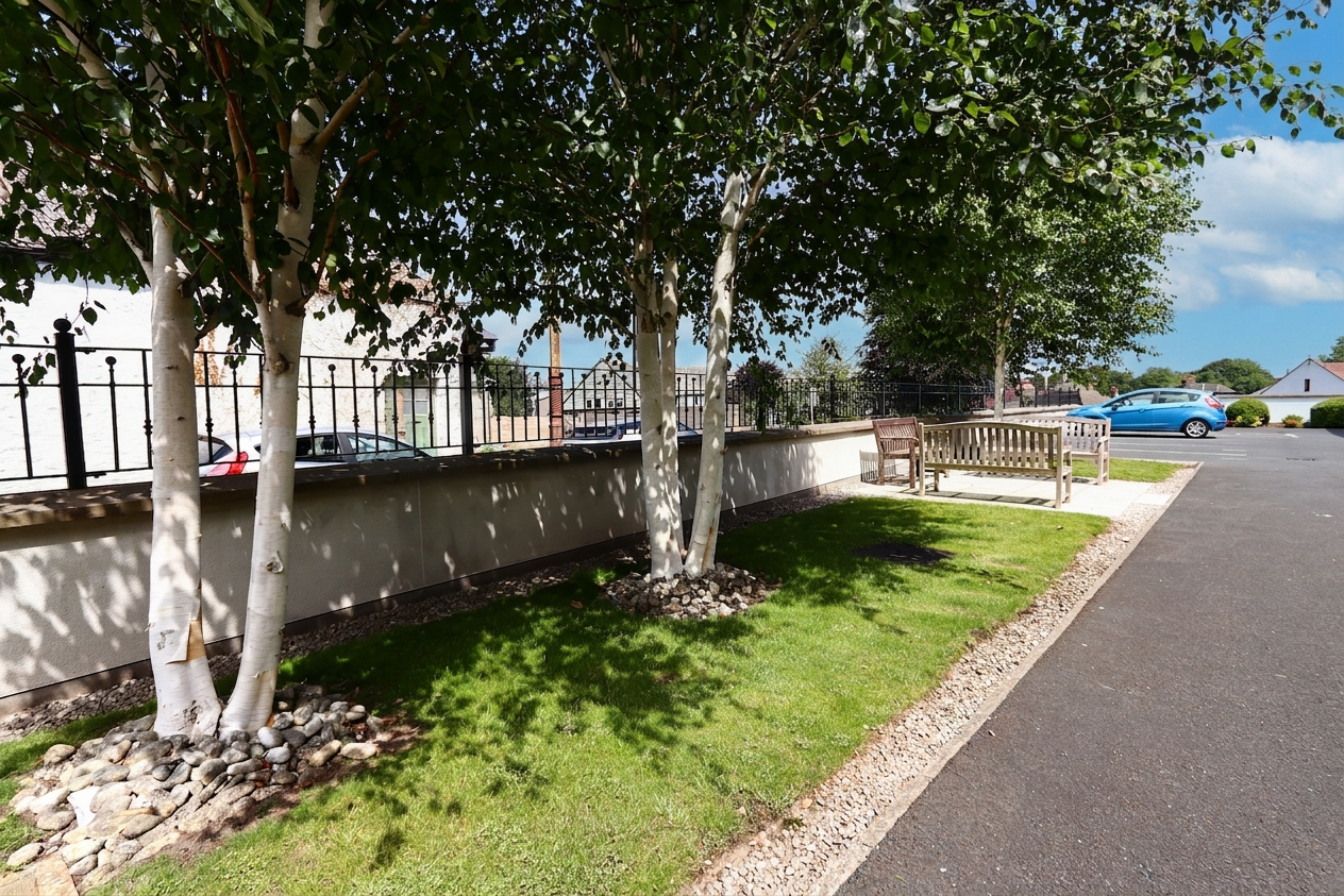 Elms Road, Elms Hall Elms Road, LA4, photo 13