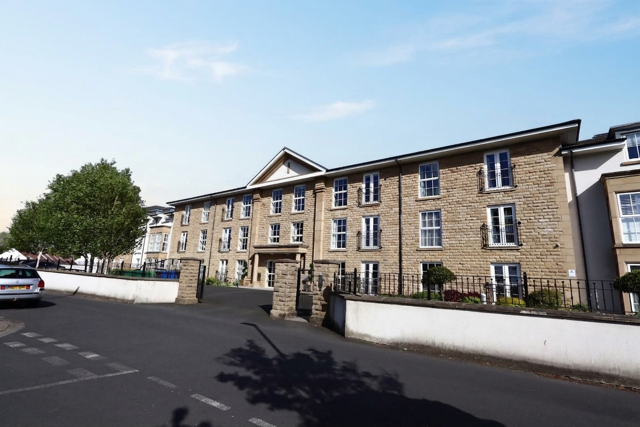 Elms Road, Elms Hall Elms Road, LA4, photo 3