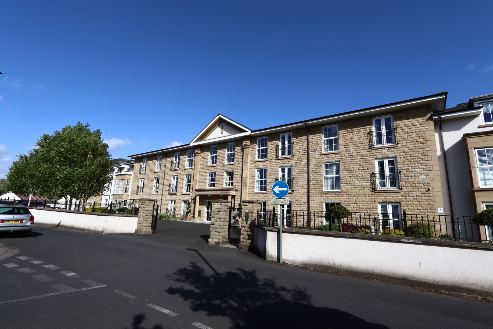 Elms Road, Elms Hall Elms Road, LA4, photo 15
