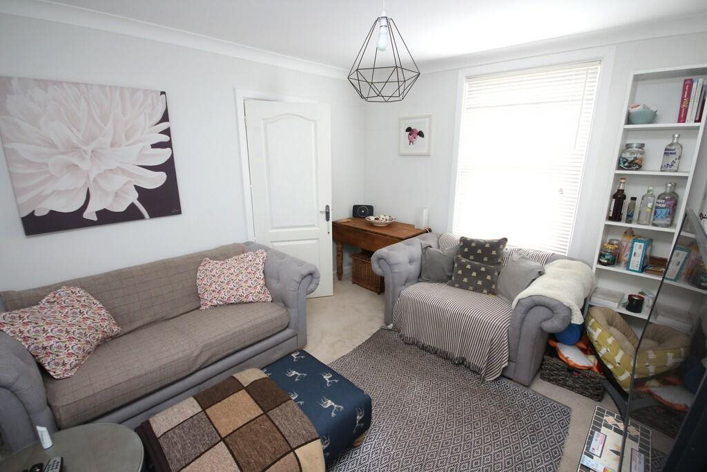 Wycliffe Road, Winton, Bournemouth, photo 8