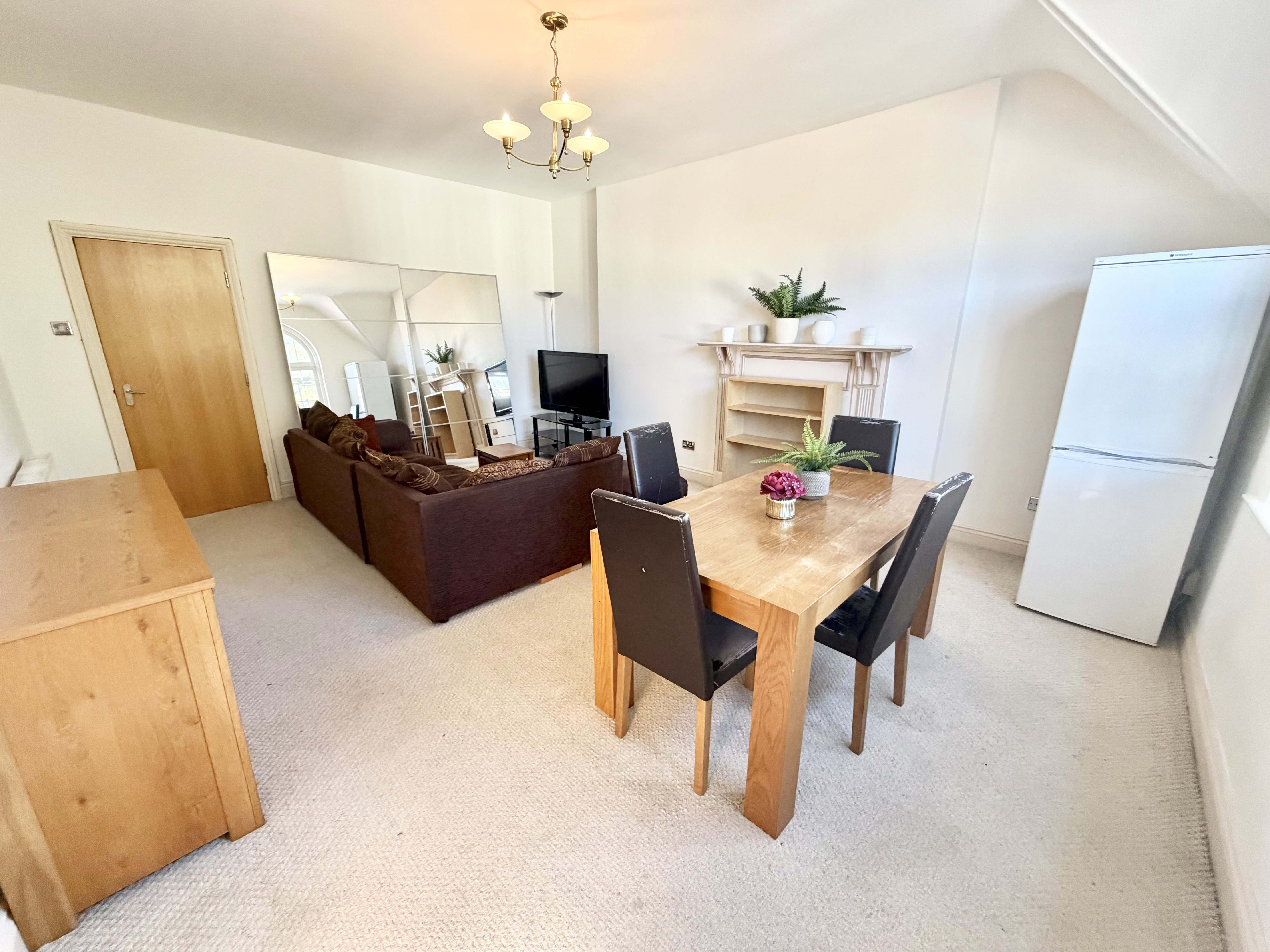 Glen Fern Road, Bournemouth, photo 2