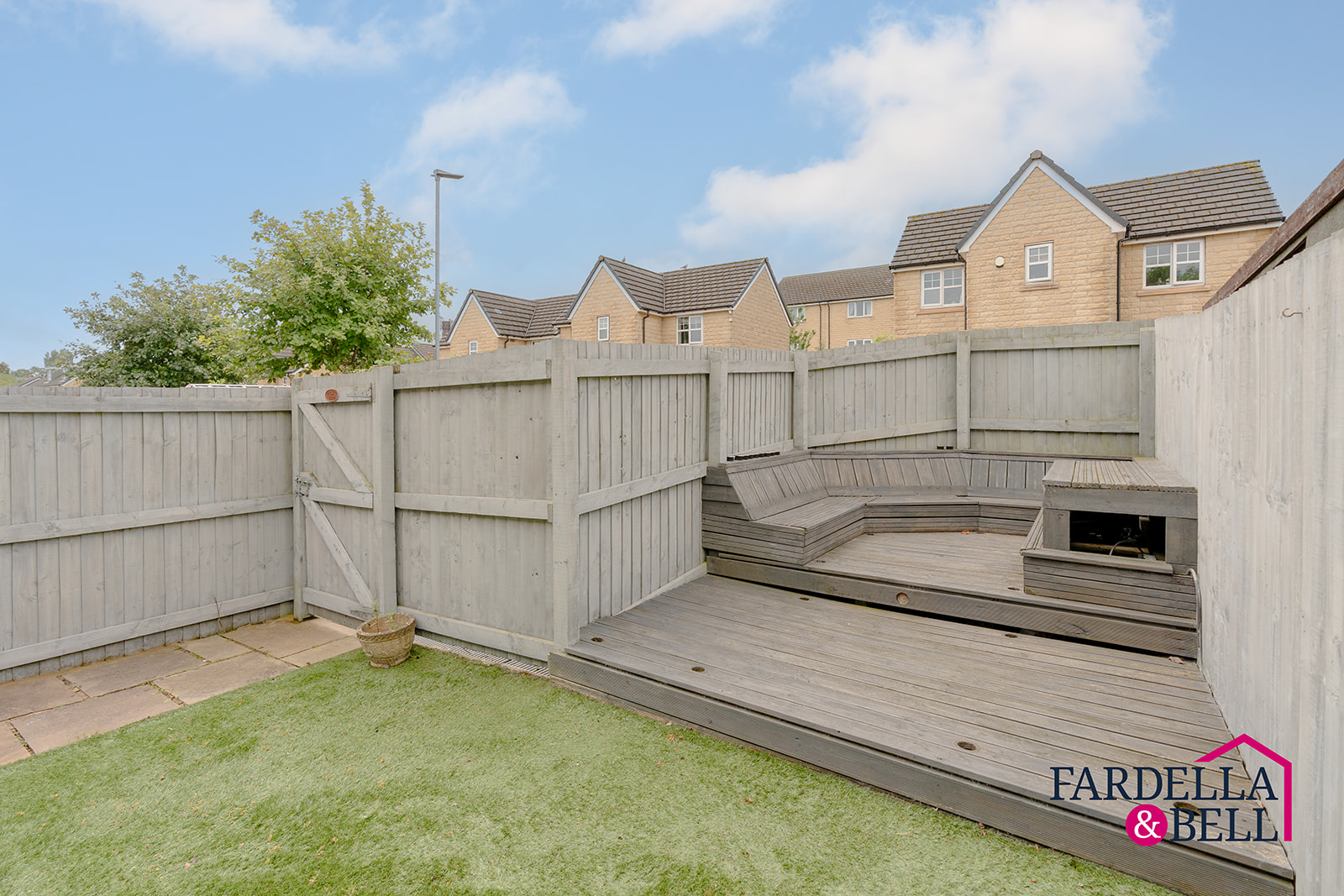 Tarren Grove, Burnley, BB11, photo 2