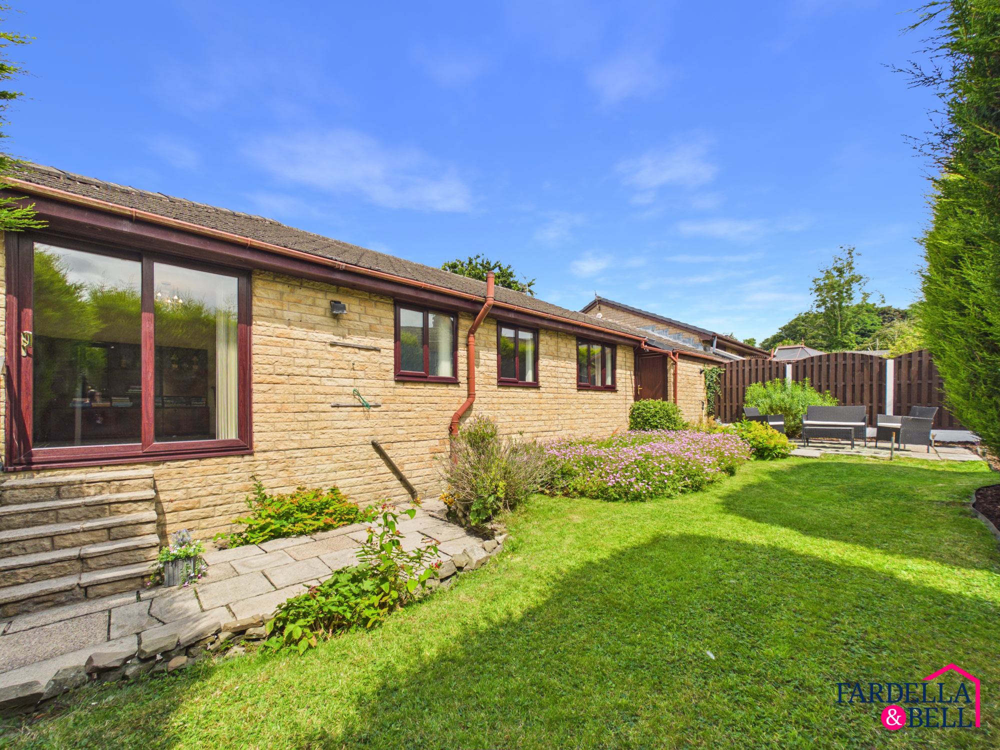 Kimberley Close, Briercliffe, BB10, photo 15