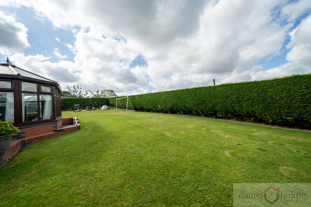 Barnfields Bungalow Barnfields Lane, Kingsley, Stoke-on-trent, ST10 2DG, photo 22