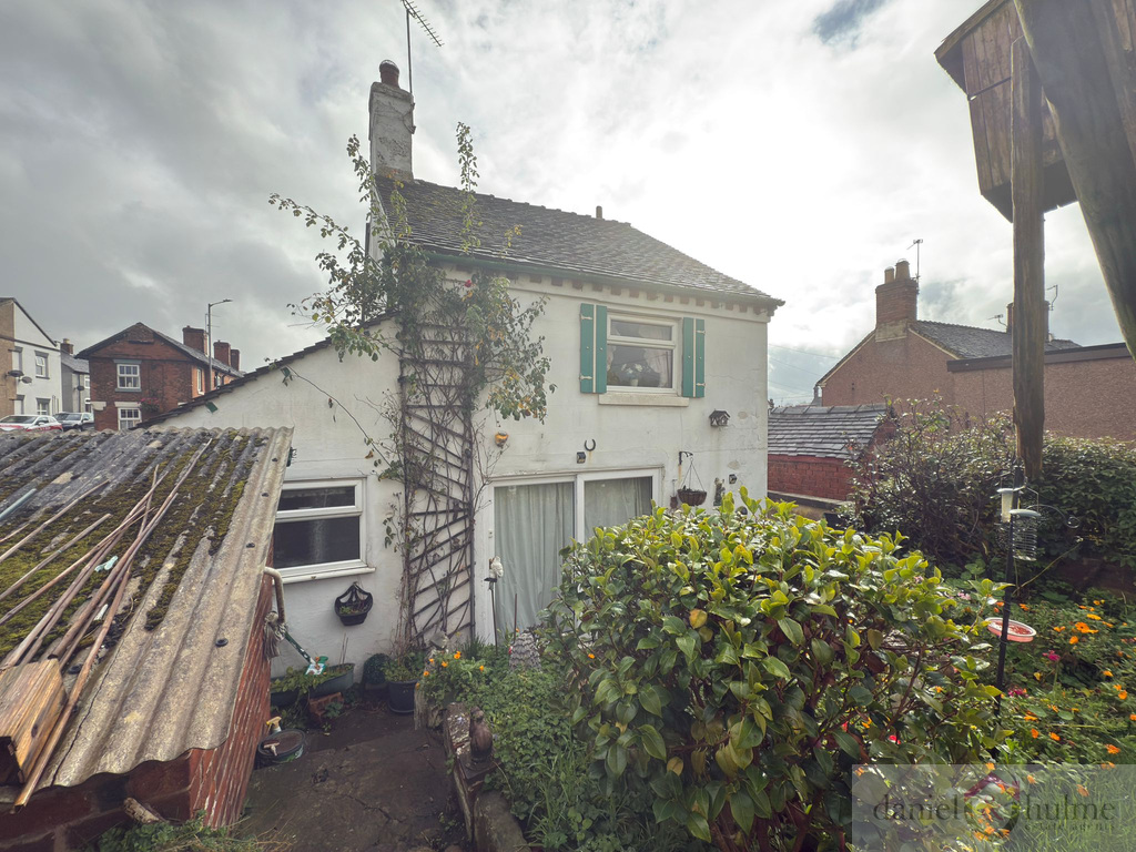 Primrose Cottage, 27 Old Road, Tean, Staffordshire, ST104EG, photo 33