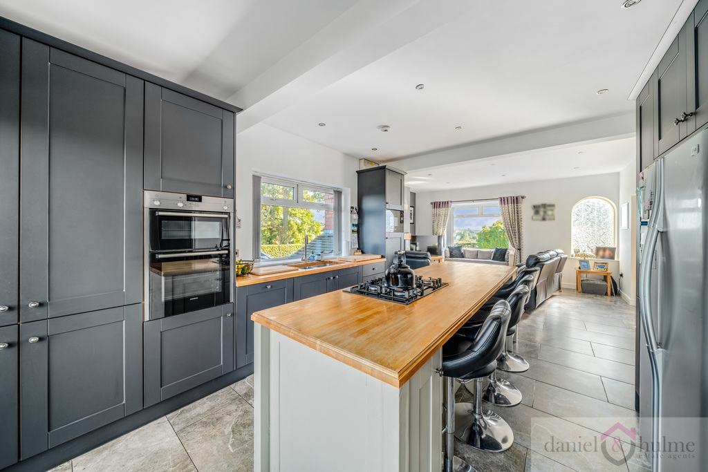 Barnfields Bungalow Barnfields Lane, Kingsley, Stoke-on-trent, ST10 2DG, photo 26