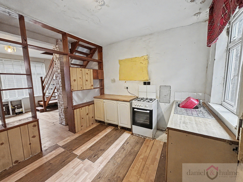 Bath Street, Leek, Staffordshire, ST13 6JQ, photo 5