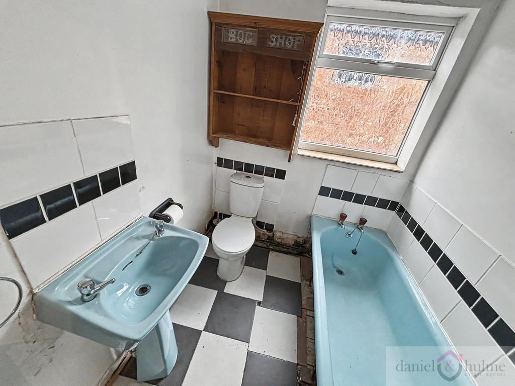 Bath Street, Leek, Staffordshire, ST13 6JQ, photo 8