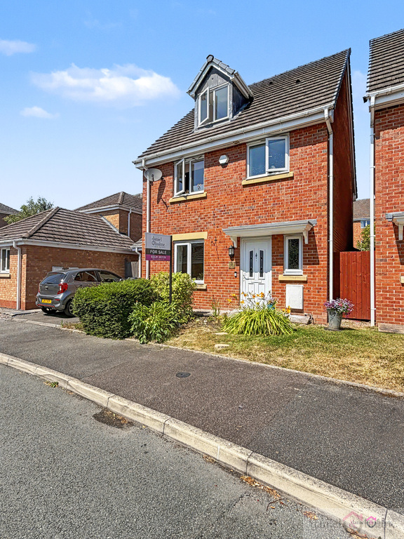 3 Clover Grove, Leekbrook, photo 27