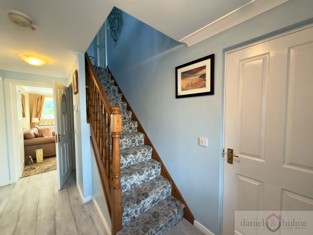 Cheddleton Park Avenue, Cheddleton, Staffs ST13 7NS, photo 3