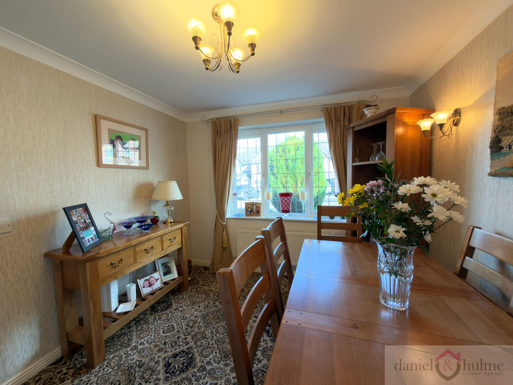 Cheddleton Park Avenue, Cheddleton, Staffs ST13 7NS, photo 4