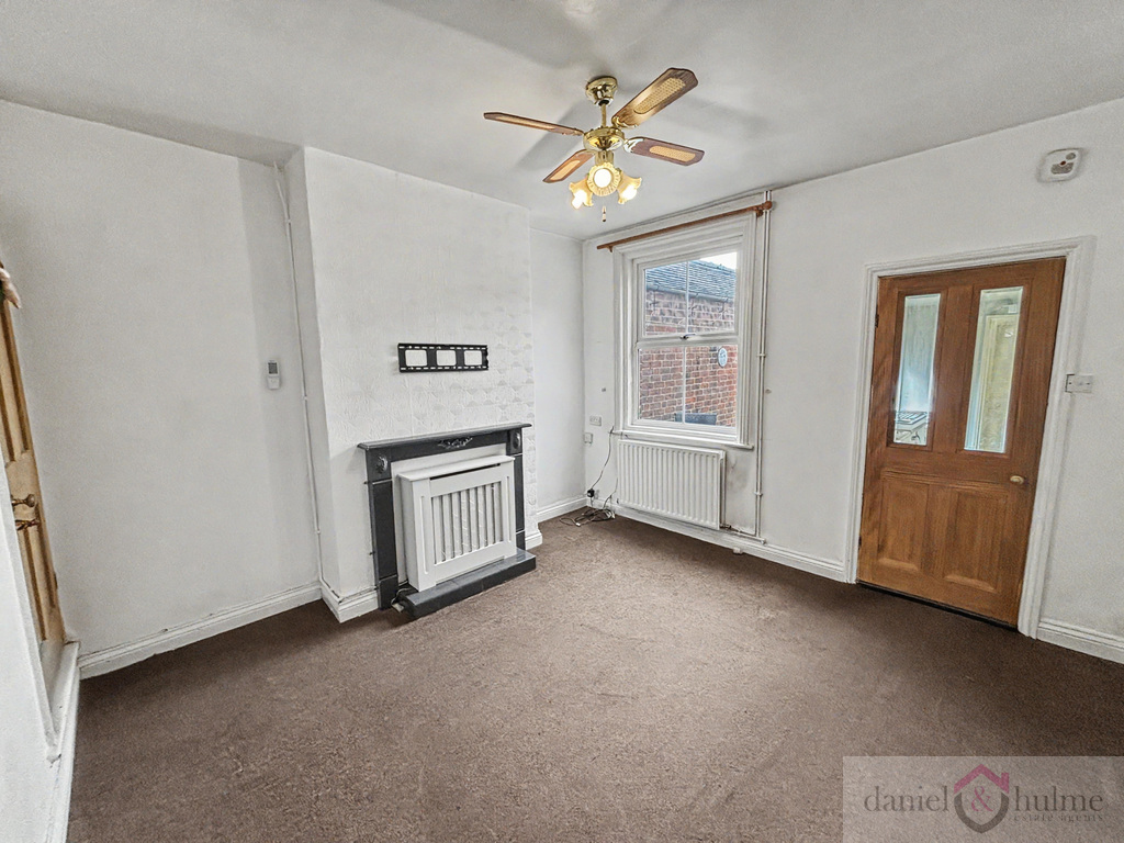 Picton Street, Leek, Staffordshire, ST13 8AU, photo 3