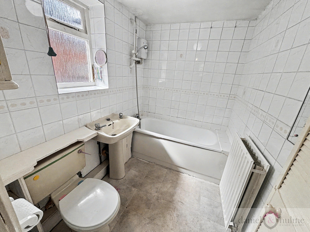 Picton Street, Leek, Staffordshire, ST13 8AU, photo 7
