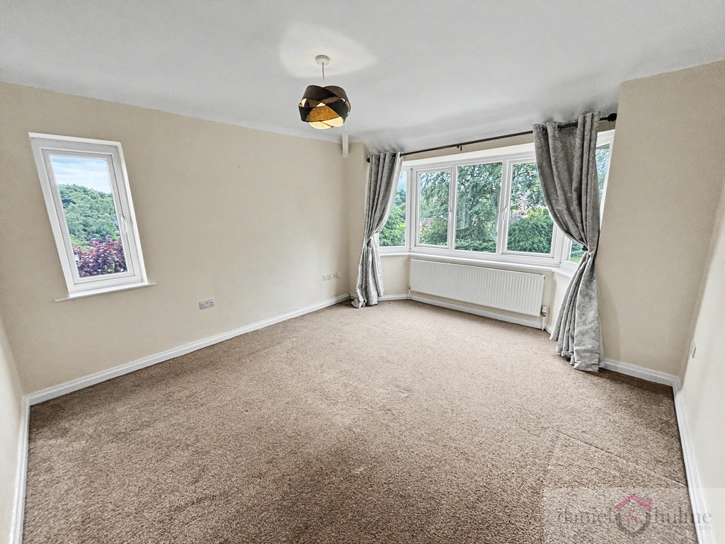 Sandy Haven Lansdowne Close, Leek, Staffordshire, photo 9