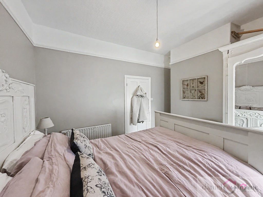 Portland Street, Leek, Staffordshire, ST13 6LA, photo 14