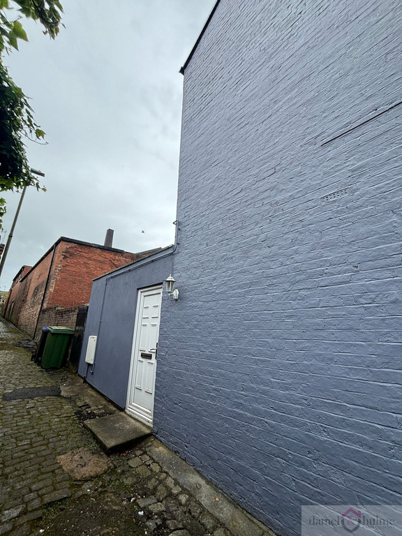 20A Haywood Street, Leek, Staffordshire, photo 12