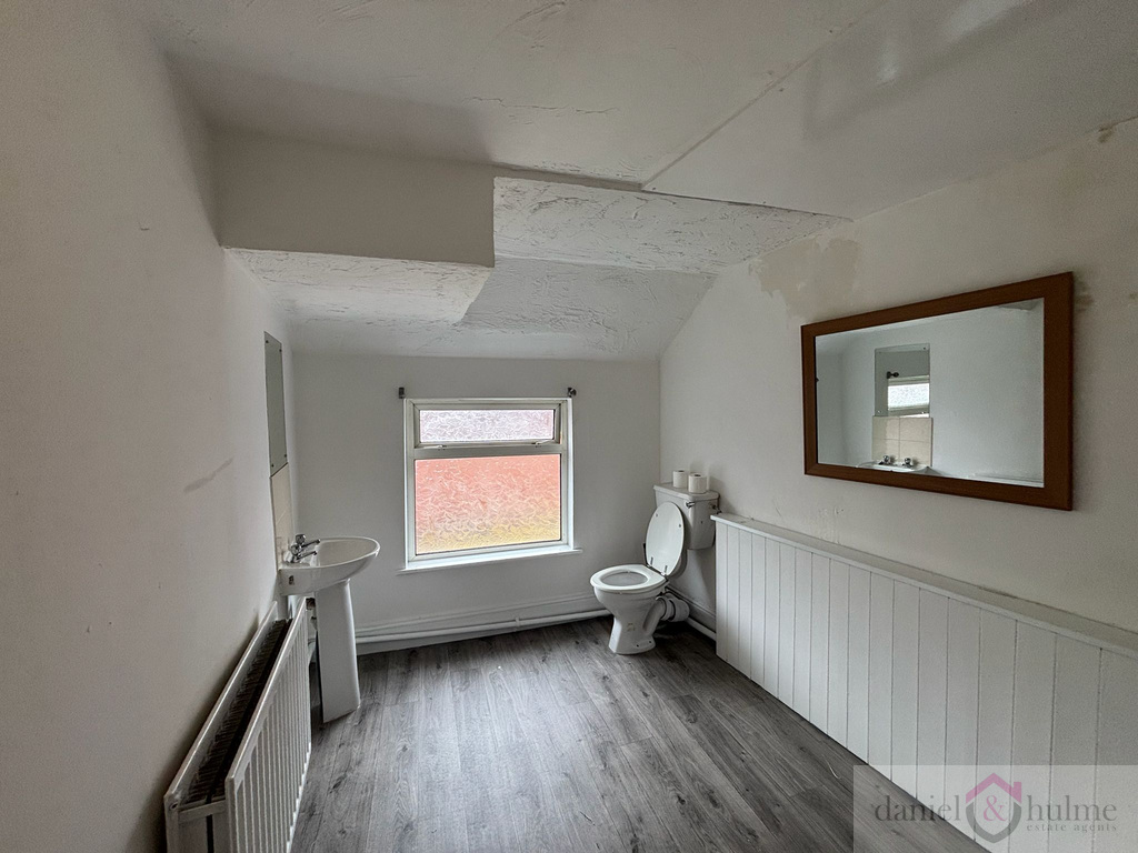 20A Haywood Street, Leek, Staffordshire, photo 9