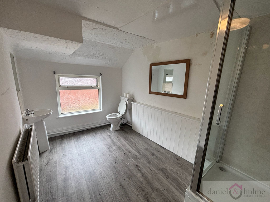 20A Haywood Street, Leek, Staffordshire, photo 11
