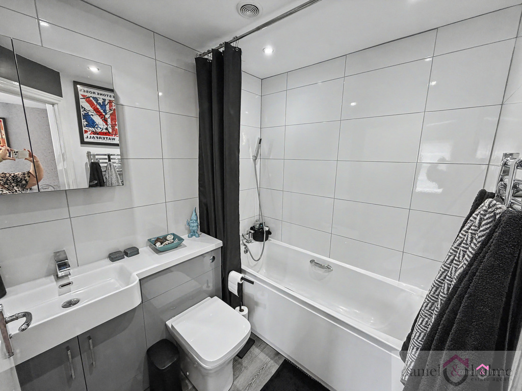 Emerald Way, Milton, Staffordshire, ST6 8HL, photo 17