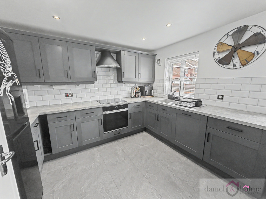Emerald Way, Milton, Staffordshire, ST6 8HL, photo 12
