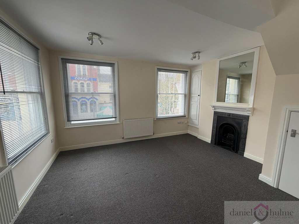 Flat 3,Trafford House,16 Market Place, Leek, Staffordshire, photo 9