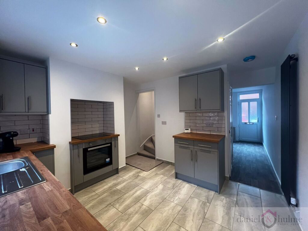 Grosvenor Street, Leek, Staffordshire, photo 4