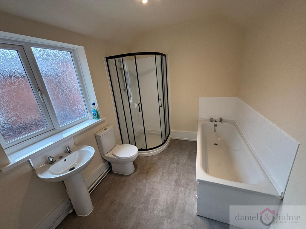 Cromwell Terrace, Leek, Staffordshire, photo 9