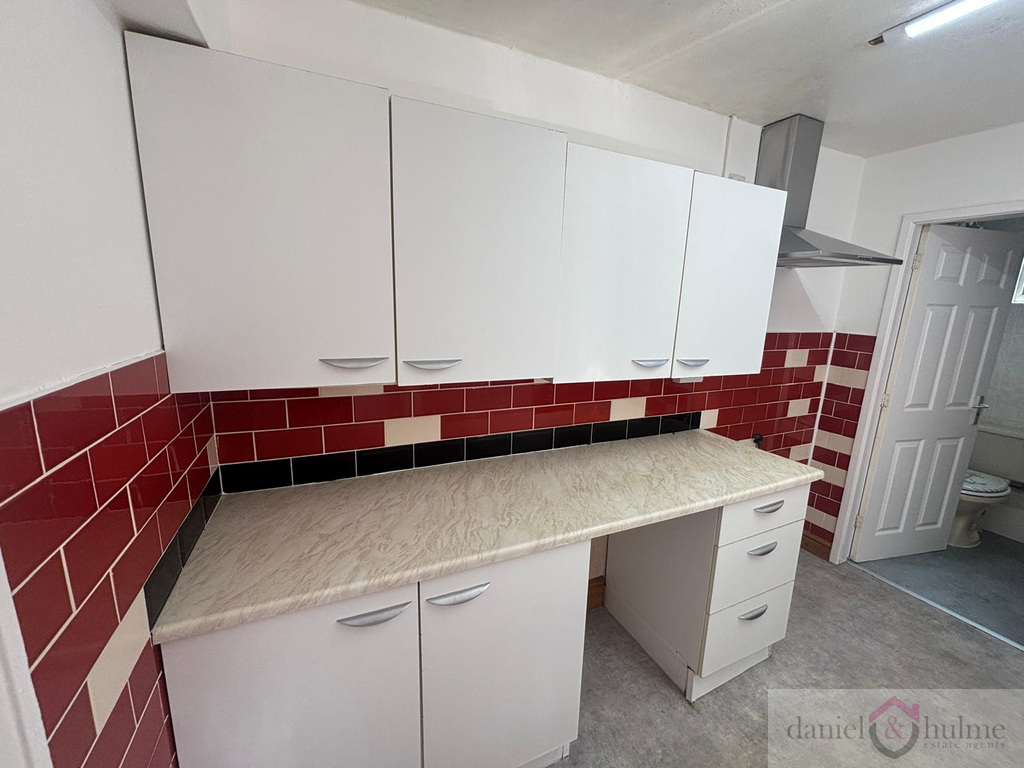 Cromwell Terrace, Leek, Staffordshire, photo 7