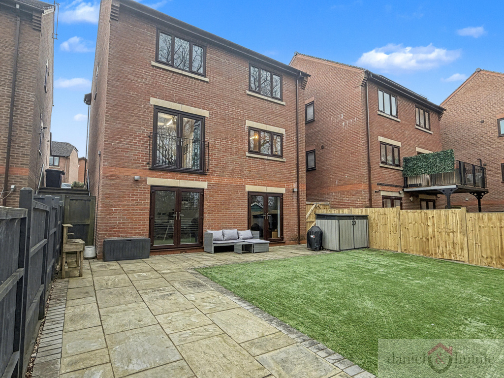 Meadow Close, Leek, Staffordshire, ST13 5TX