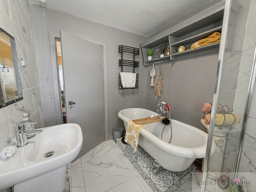 White Barn, The Drive, Rudyard ST13 8RN, photo 13
